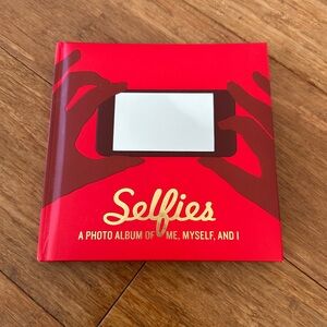 NEW Red and Gold 'Selfies' Photo Album
